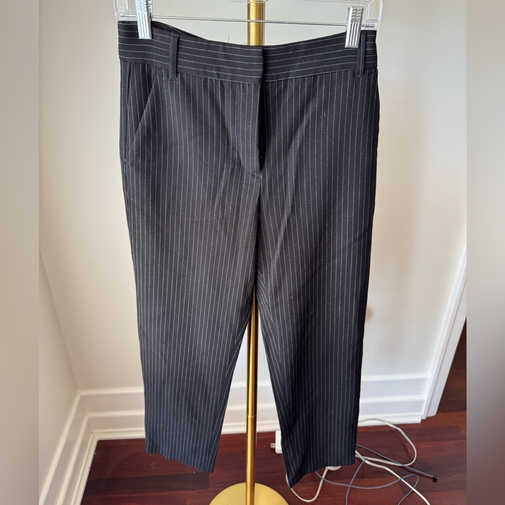 EUC Velvet by Graham and Spencer Black Pinstripe Dress Pants Size 4